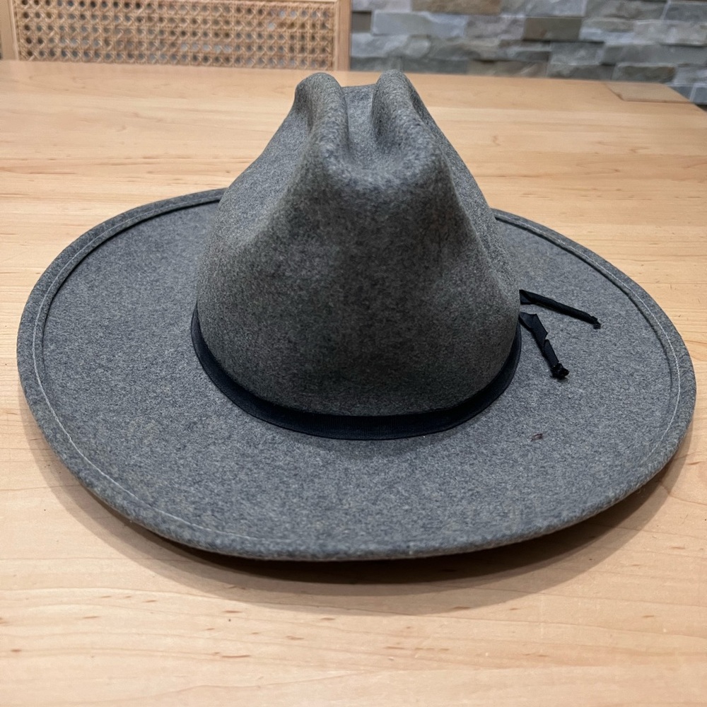 Vintage madcaps Gray Felt western Hat Made in the US